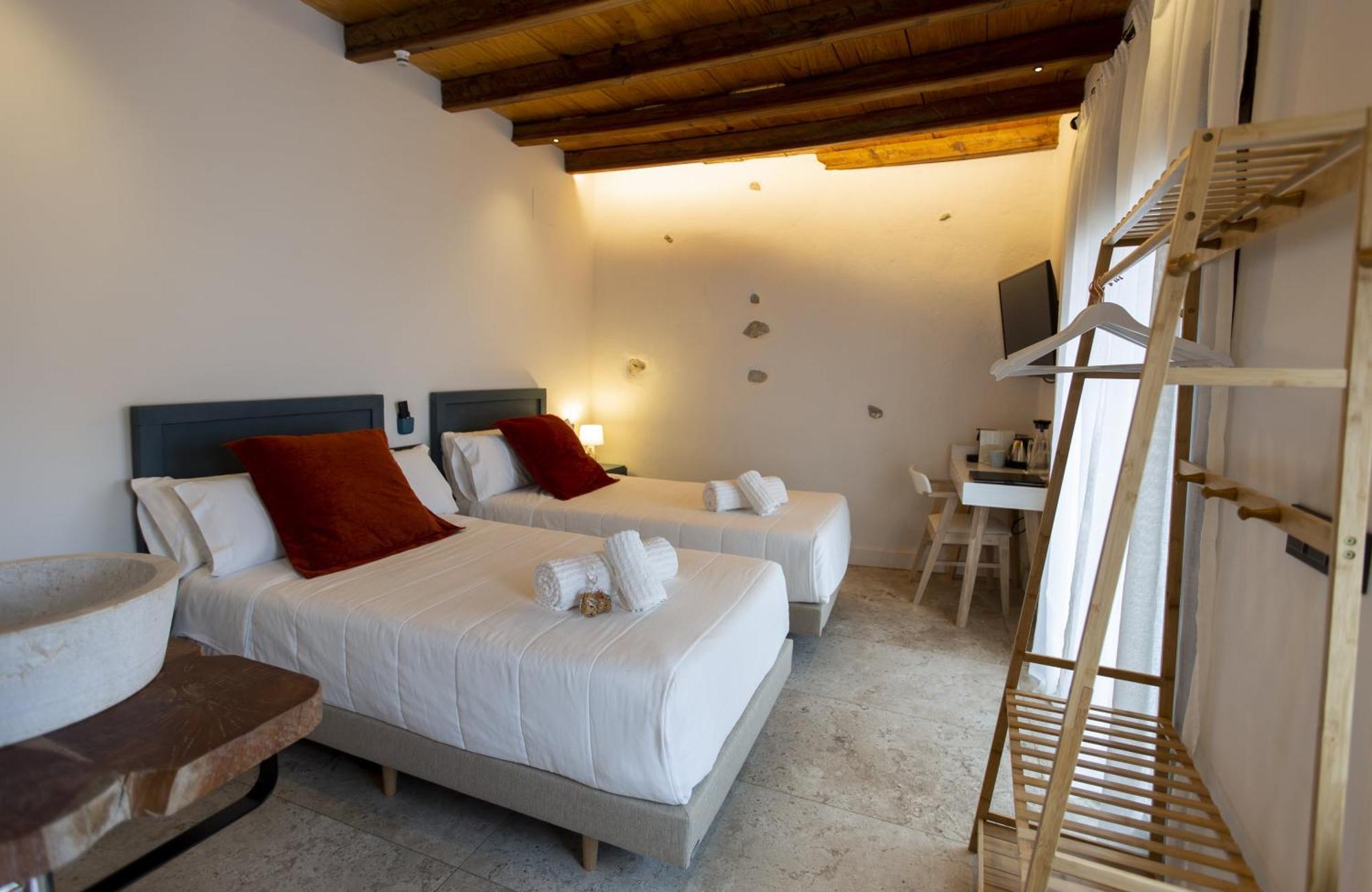 Hotel Poeta Jorge Manrique Segura de la Sierra Zewnętrze zdjęcie